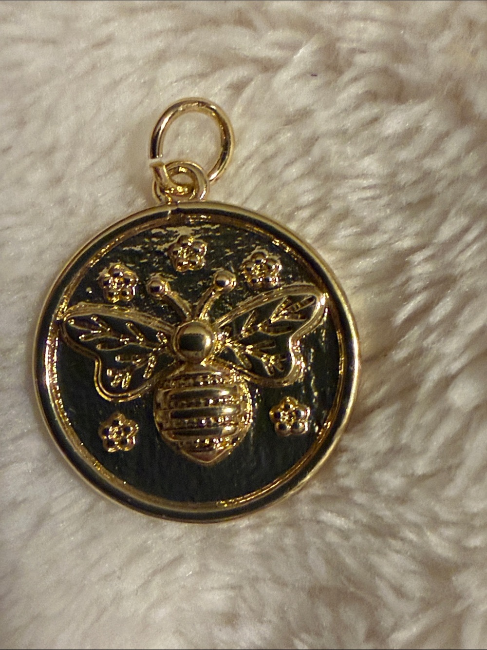 New 18K Gold Filled 🐝 Pendant Charm